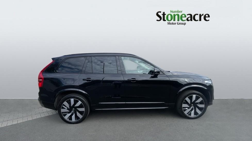 Volvo XC90 Image 3