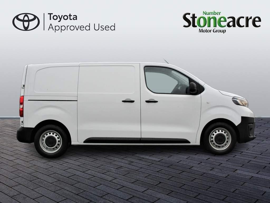 Toyota Proace Image 4