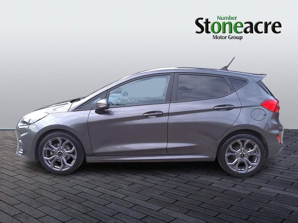 Ford Fiesta Image 6