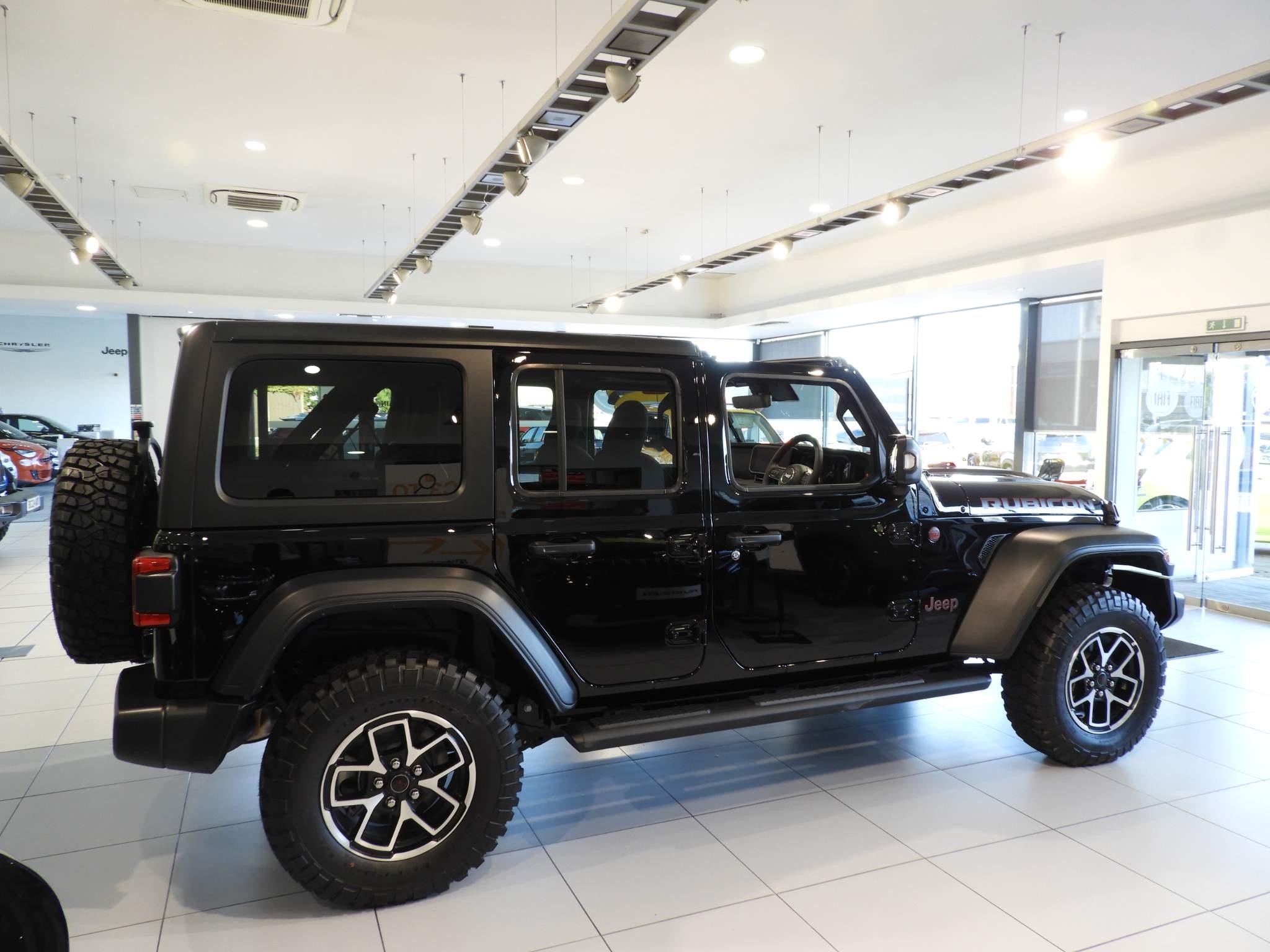 Jeep Wrangler Image 2