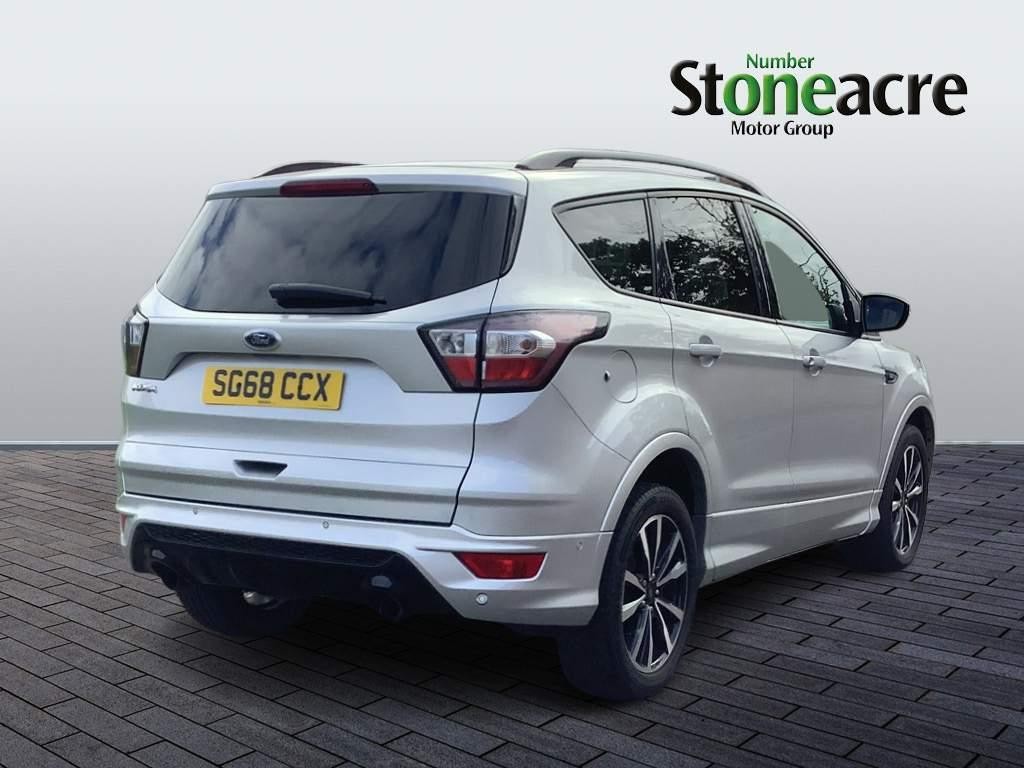 Ford Kuga Image 2