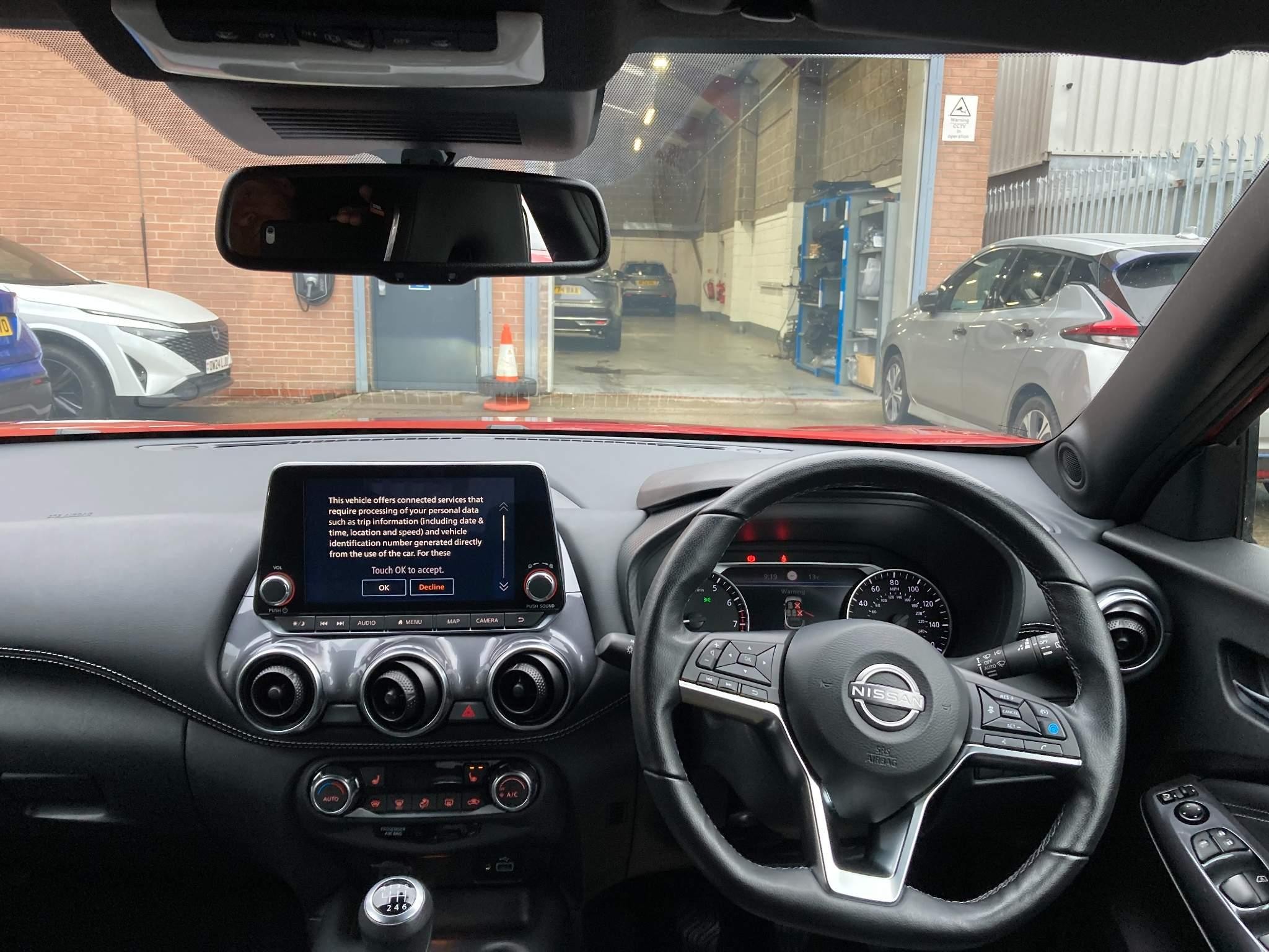 Nissan Juke Image 15