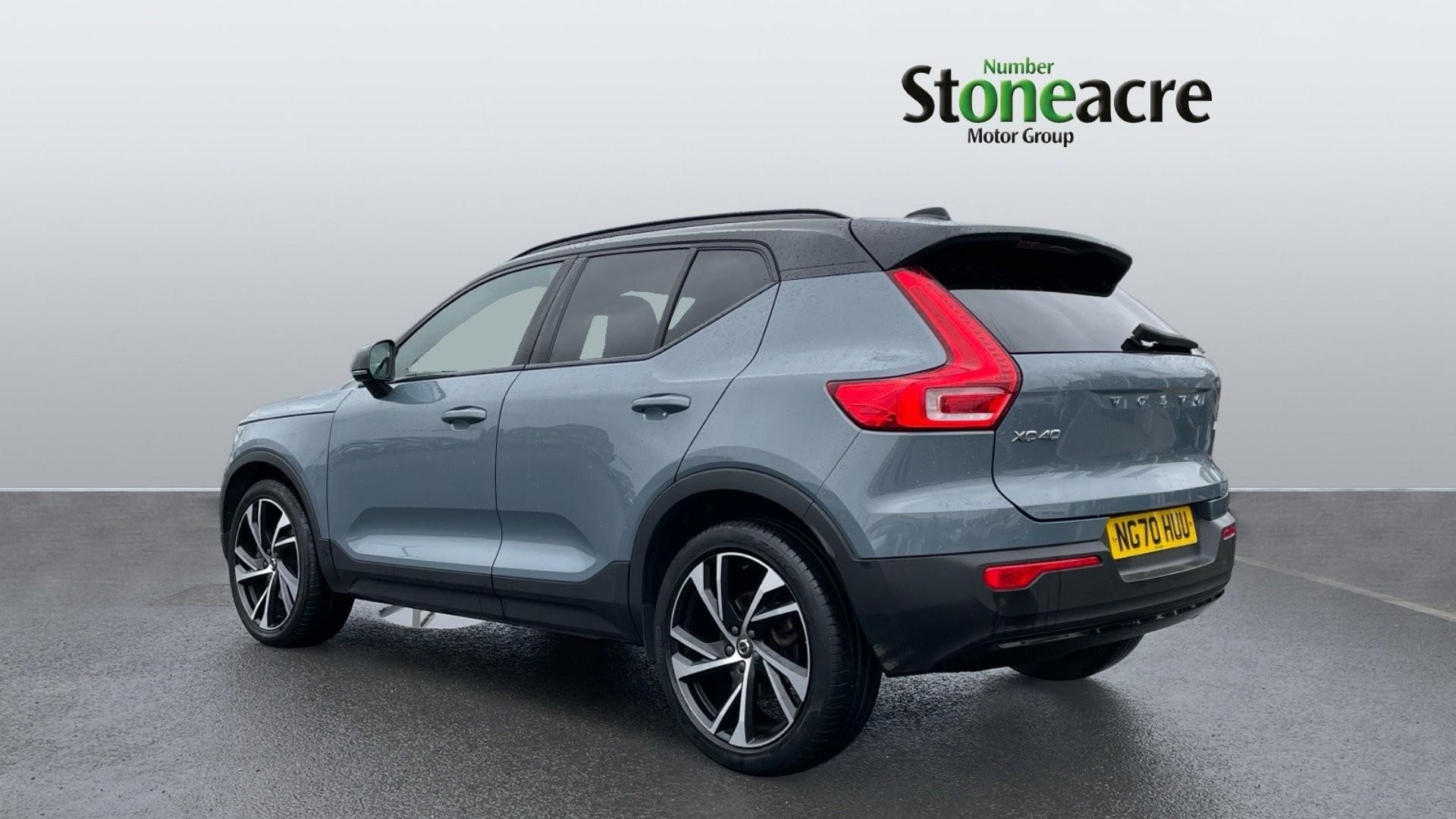 Volvo XC40 Image 2