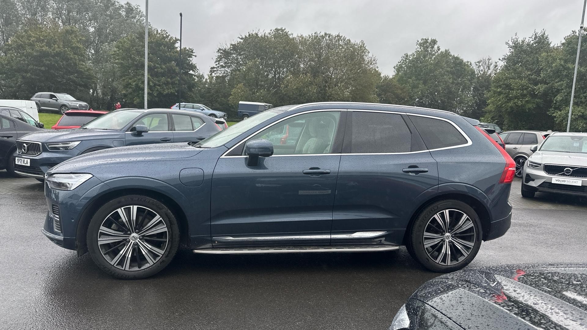 Volvo XC60 Image 8