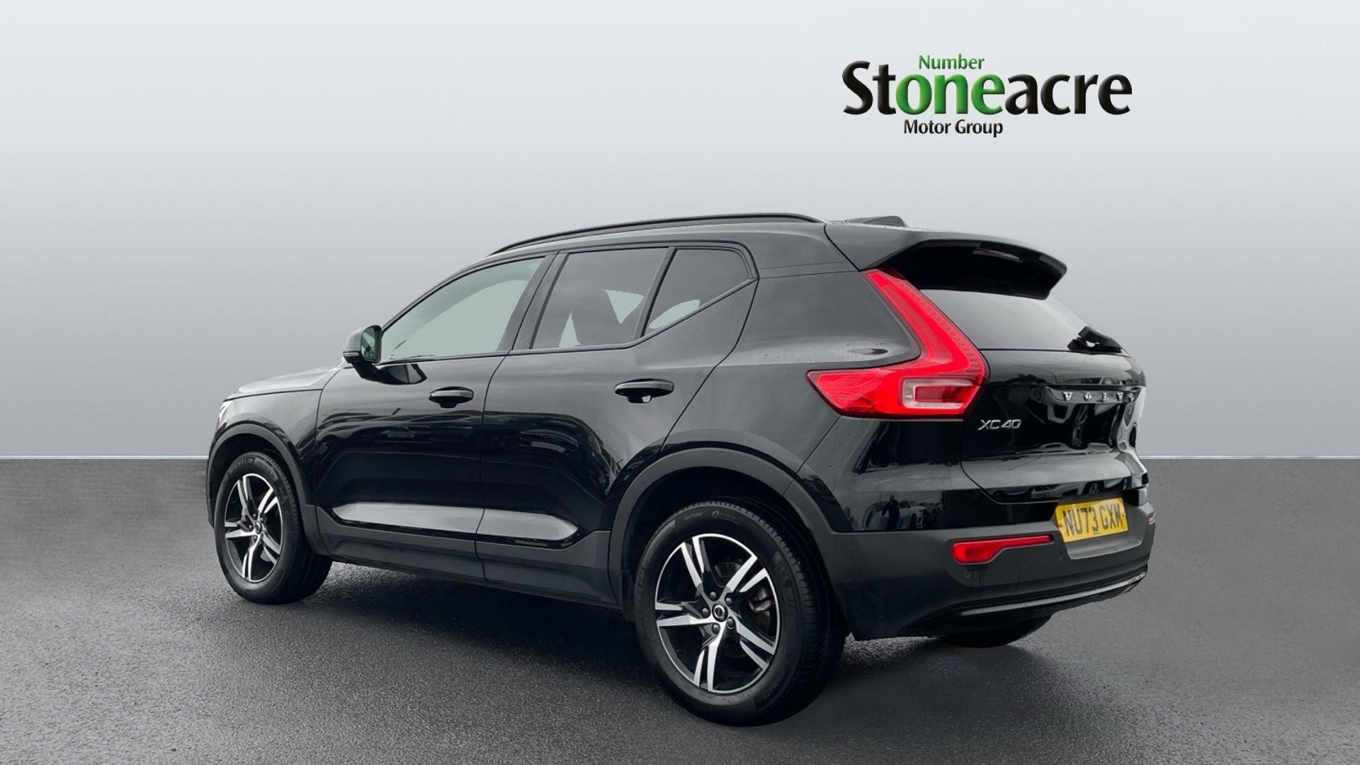 Volvo XC40 Image 2