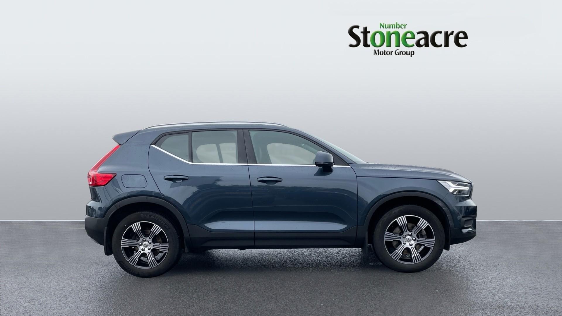 Volvo XC40 Image 3