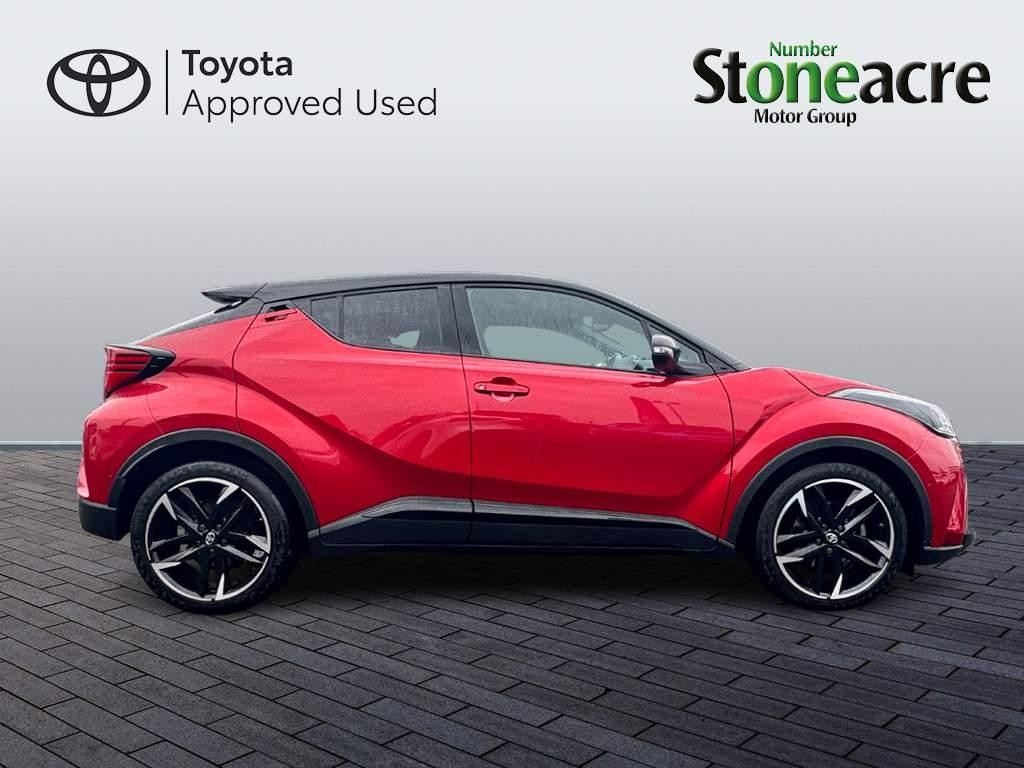 Toyota C-HR Self-Charging Hybrid Image 2