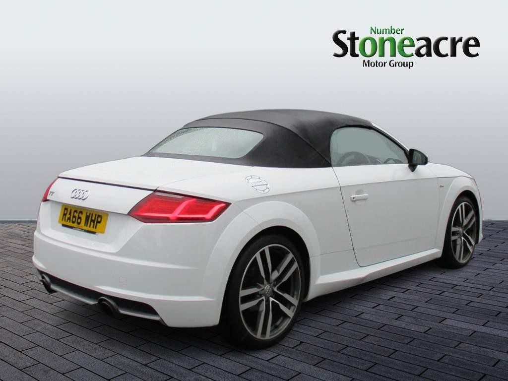 Audi TT Image 5