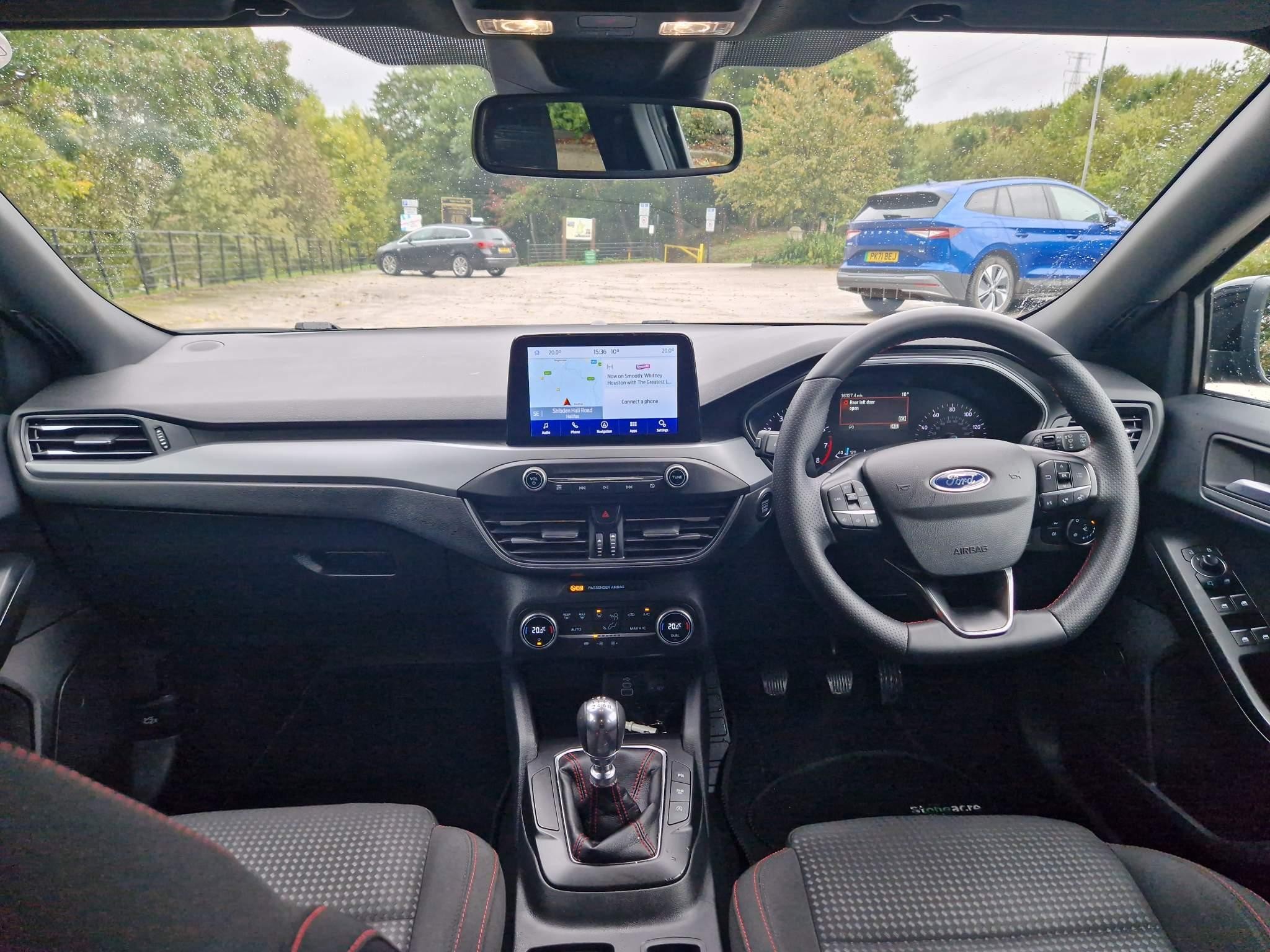 Ford Focus Image 14