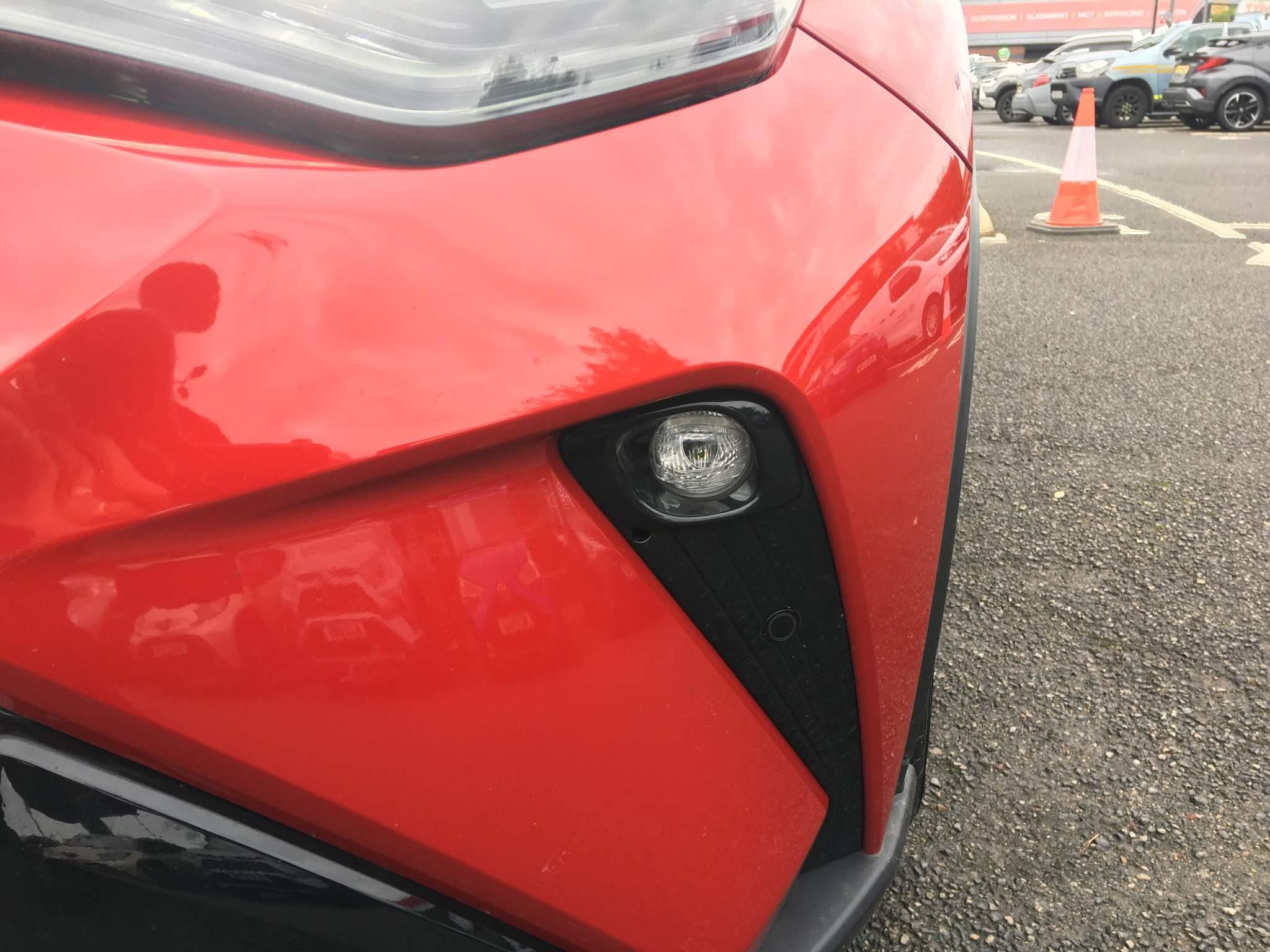 Toyota C-HR Self-Charging Hybrid Image 26