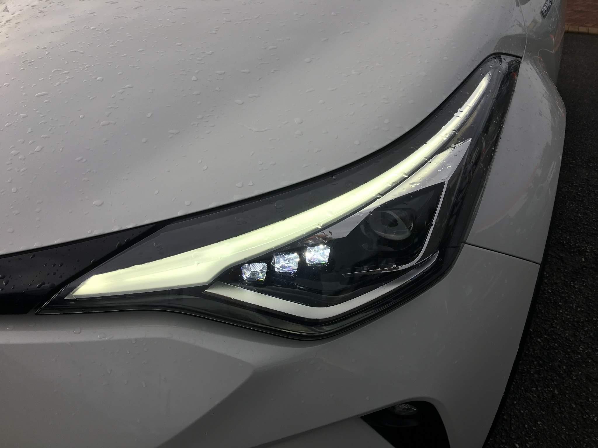 Toyota C-HR Image 34