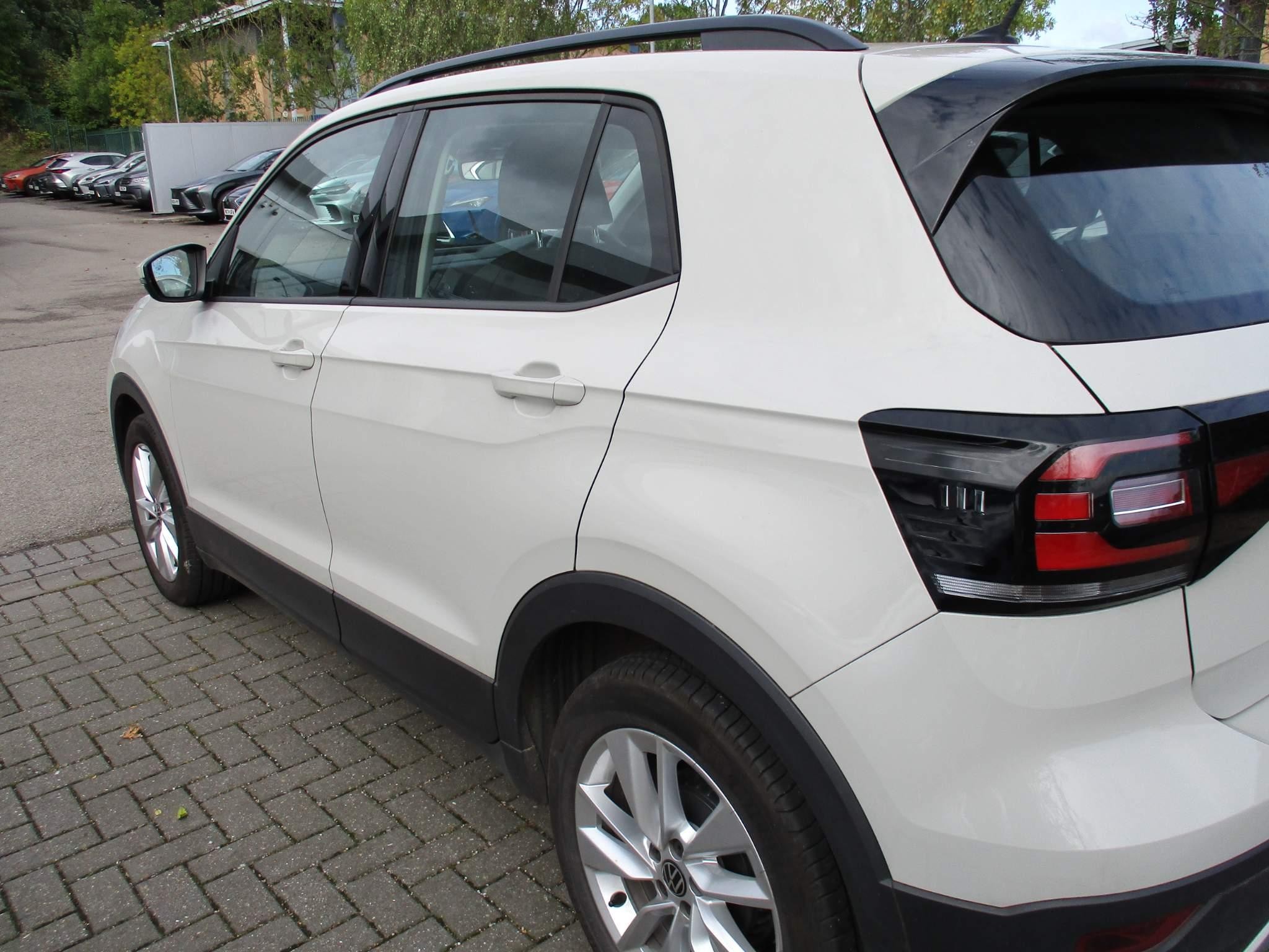 Volkswagen T-Cross Image 32