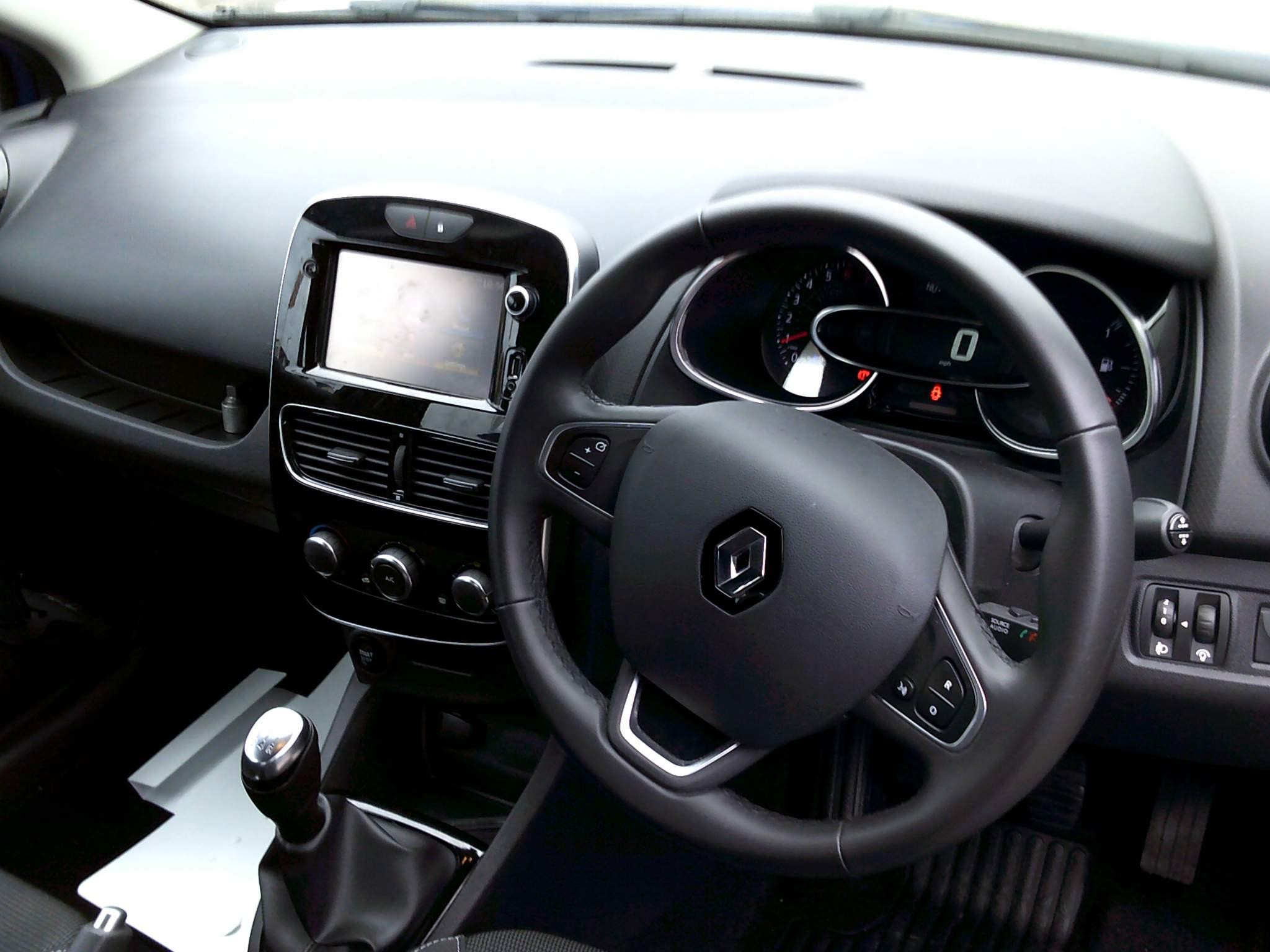 Renault Clio Image 13