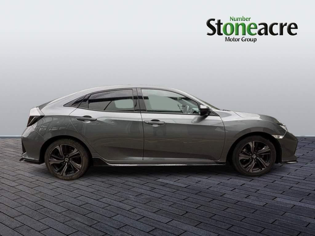 Honda Civic Image 2