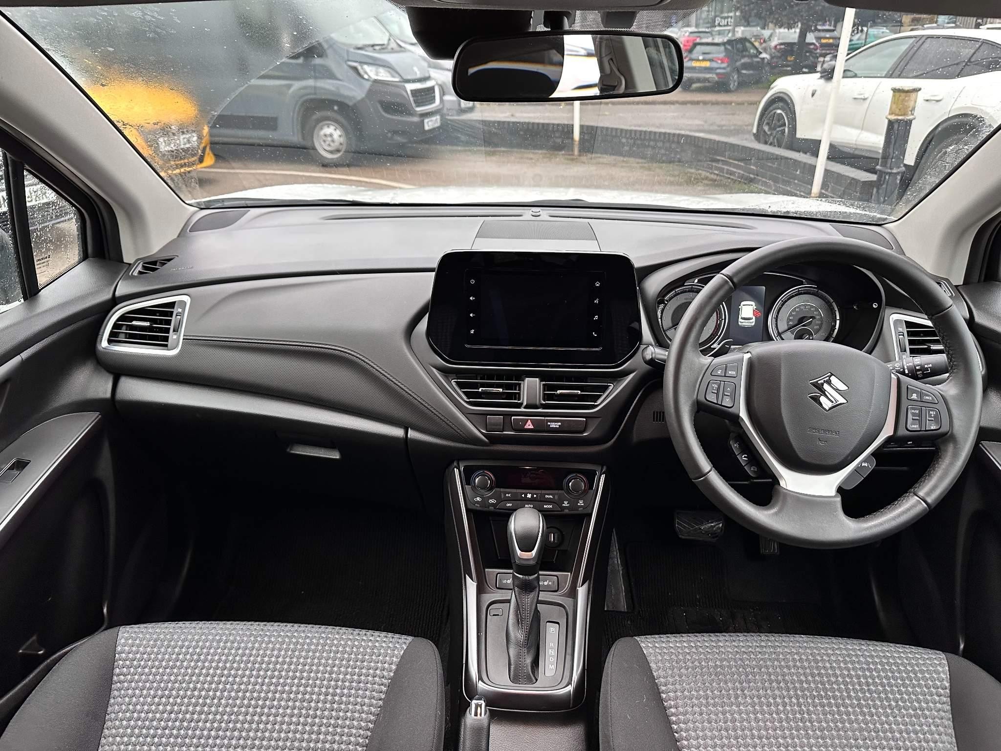 Suzuki SX4 S-Cross Image 11