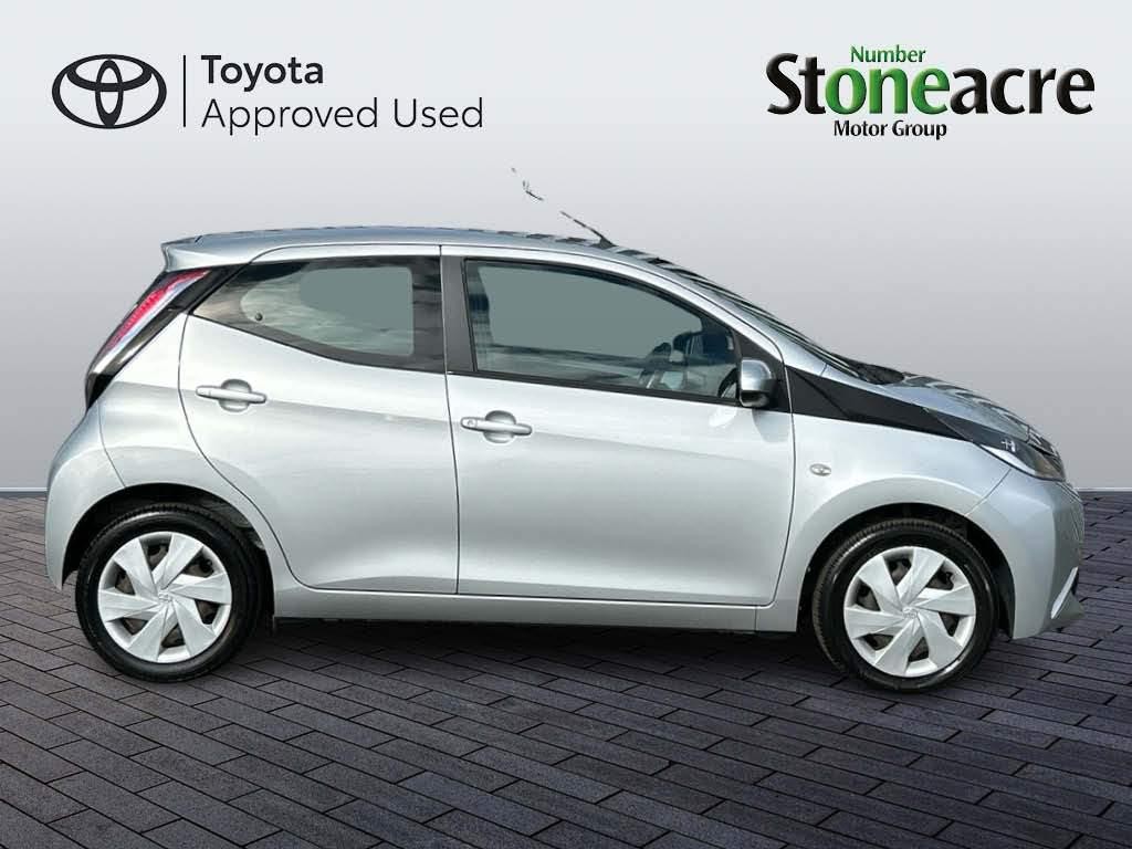 Toyota Aygo Image 4