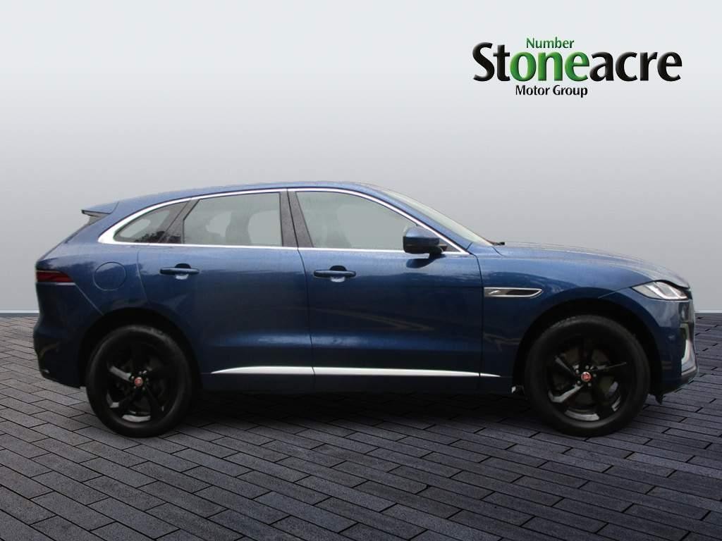 Jaguar F-Pace Image 2