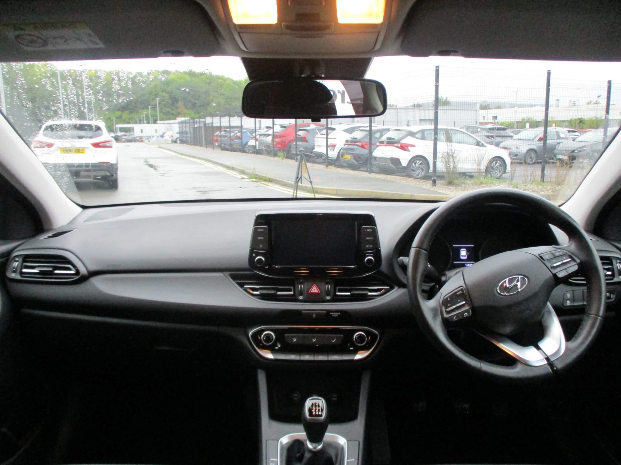 Hyundai i30 Image 15