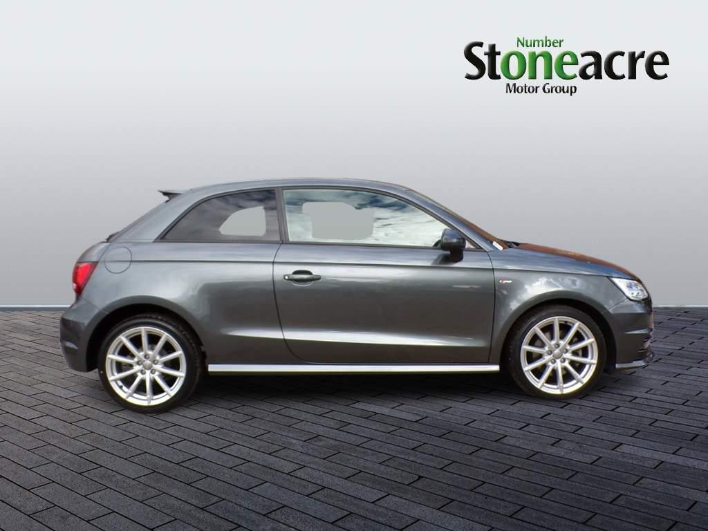 Audi A1 Image 2