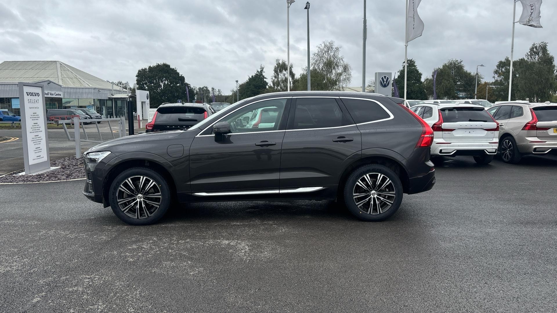 Volvo XC60 Image 8