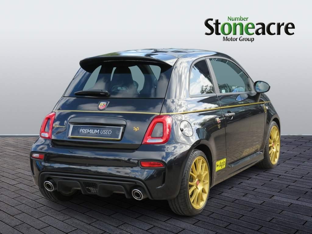 Abarth 595 Image 5