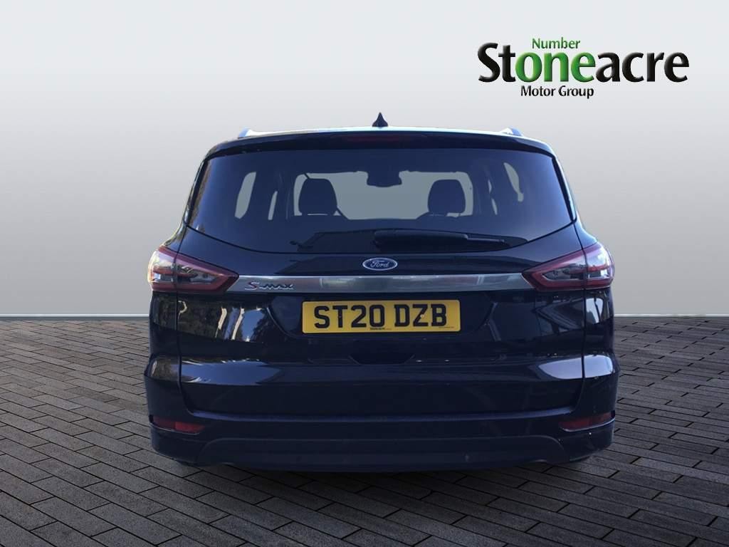 Ford S-Max Image 4