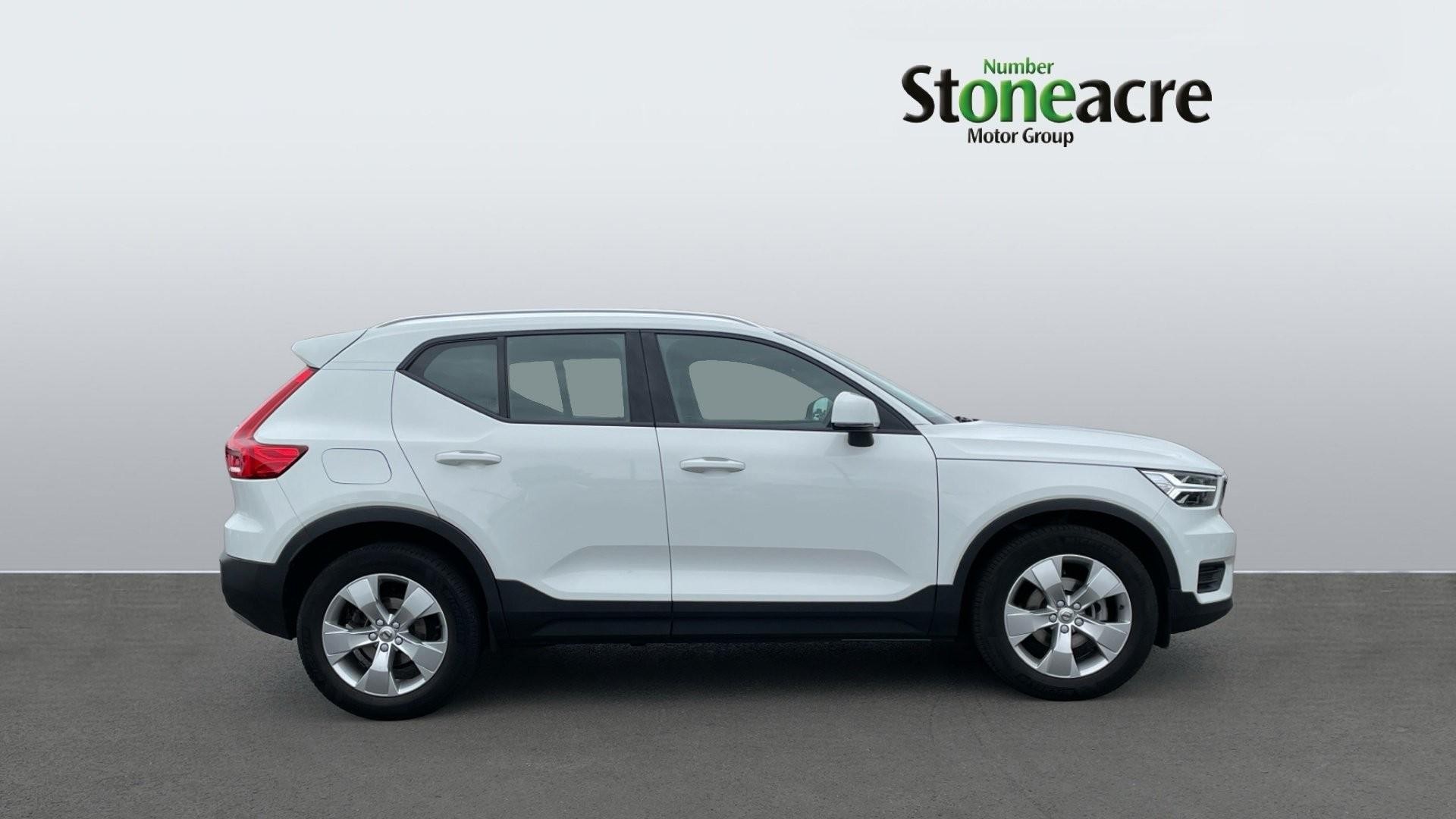 Volvo XC40 Image 3