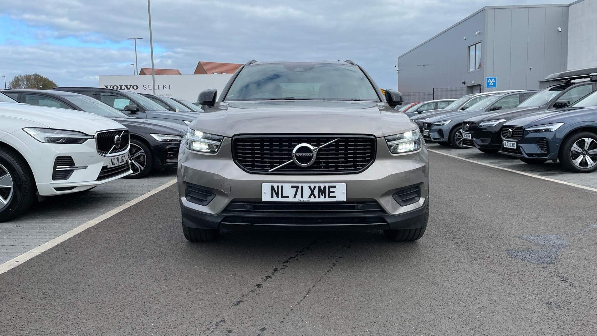 Volvo XC40 Image 12