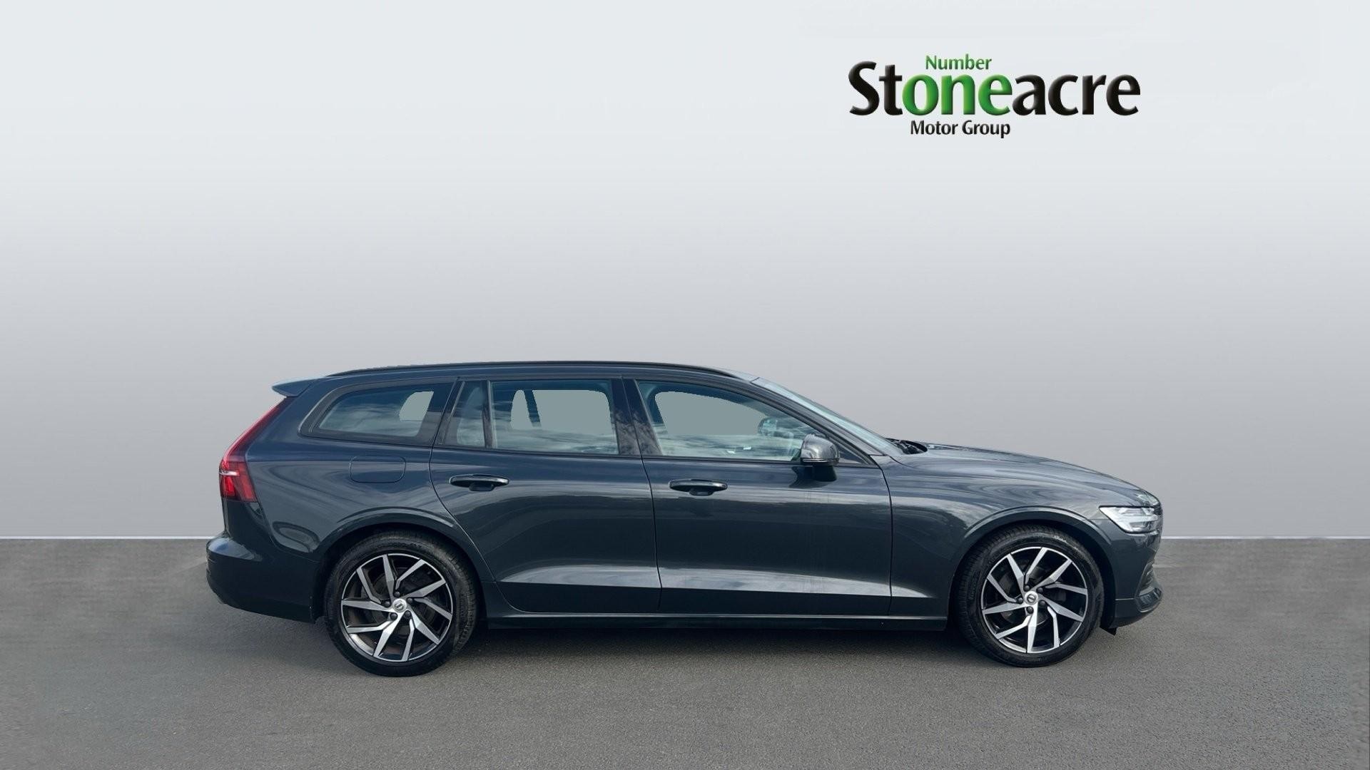 Volvo V60 Image 3