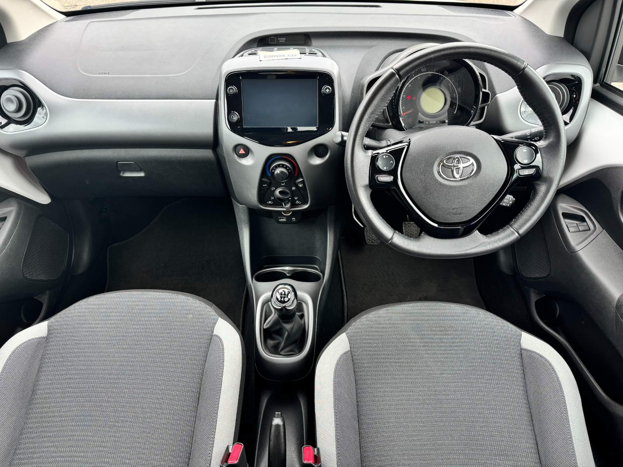 Toyota Aygo Image 15