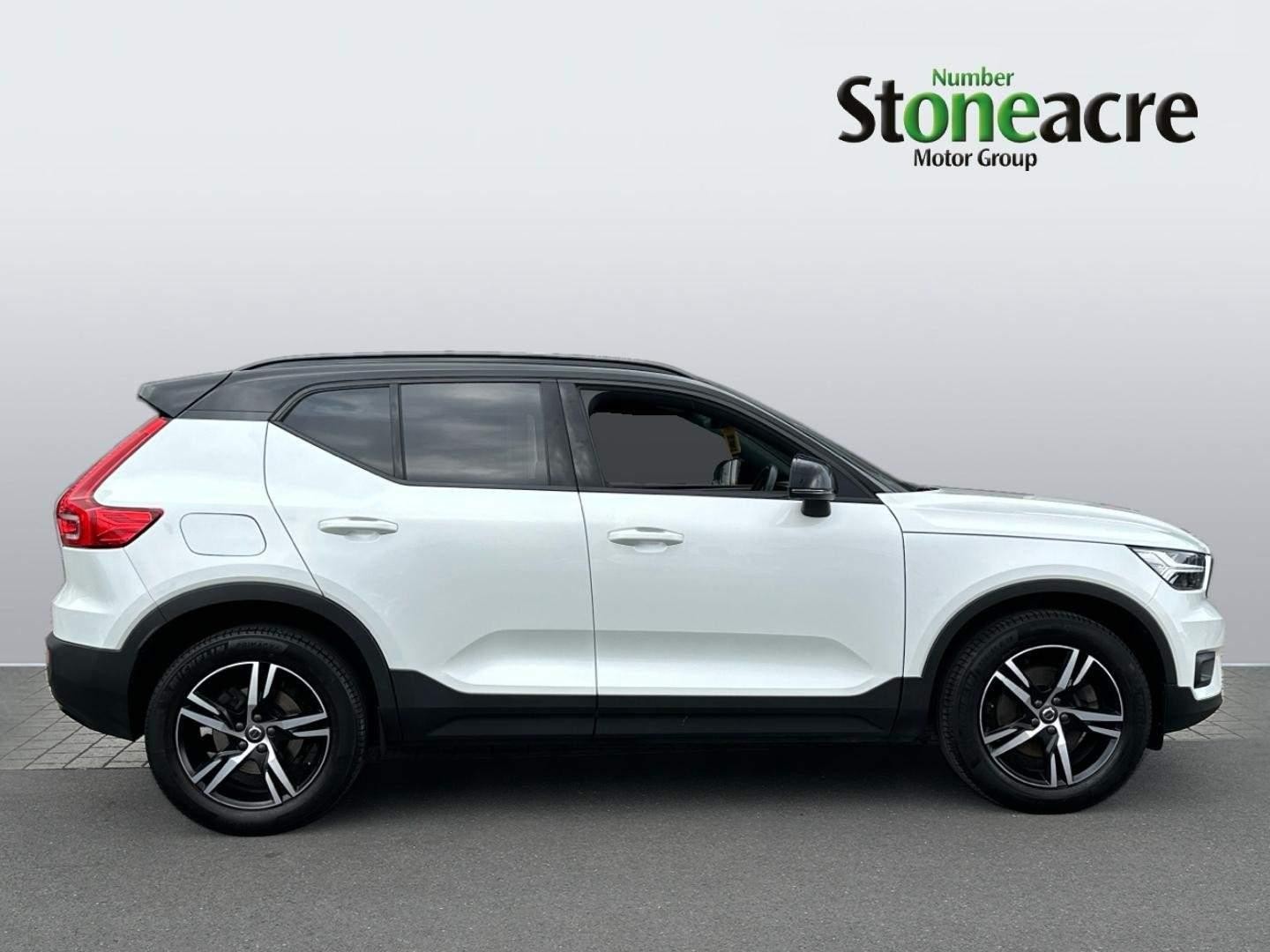 Volvo XC40 Image 3