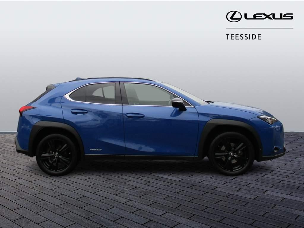 Lexus UX Image 4