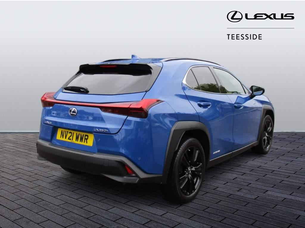 Lexus UX Image 5