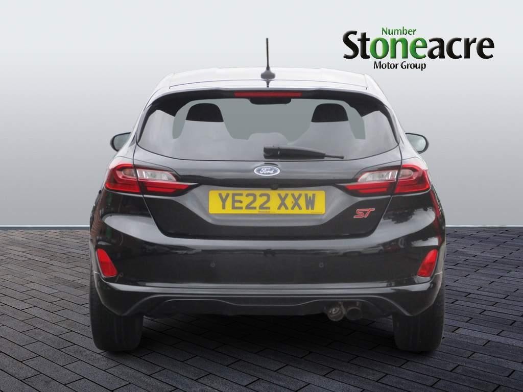 Ford Fiesta Image 4