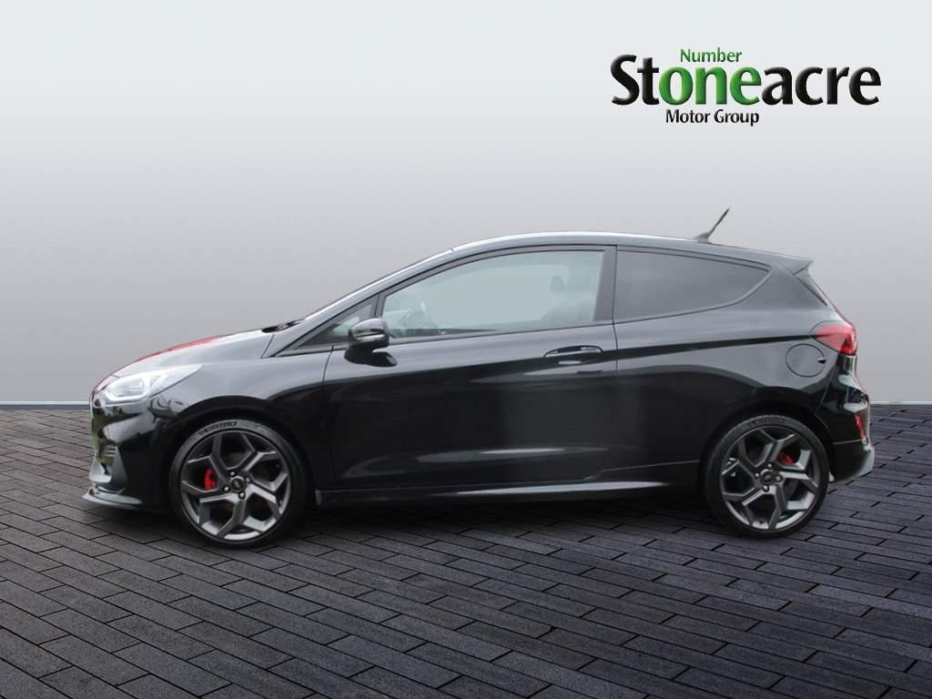 Ford Fiesta Image 6