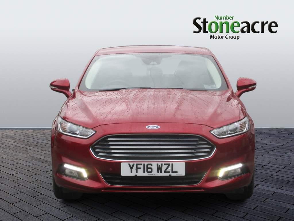 Ford Mondeo Image 8