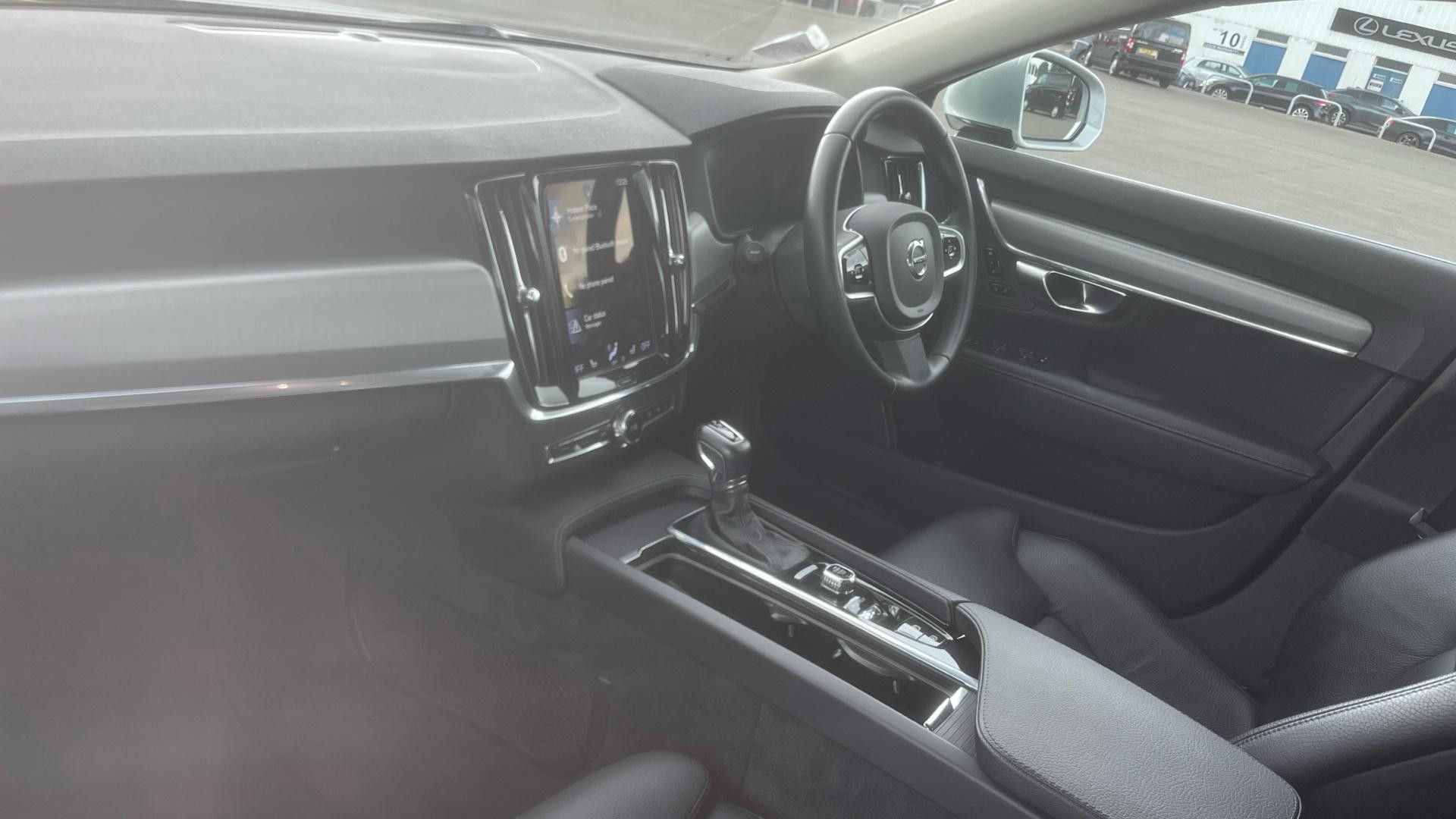 Volvo V90 Image 4