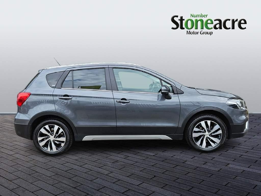 Suzuki SX4 S-Cross Image 2