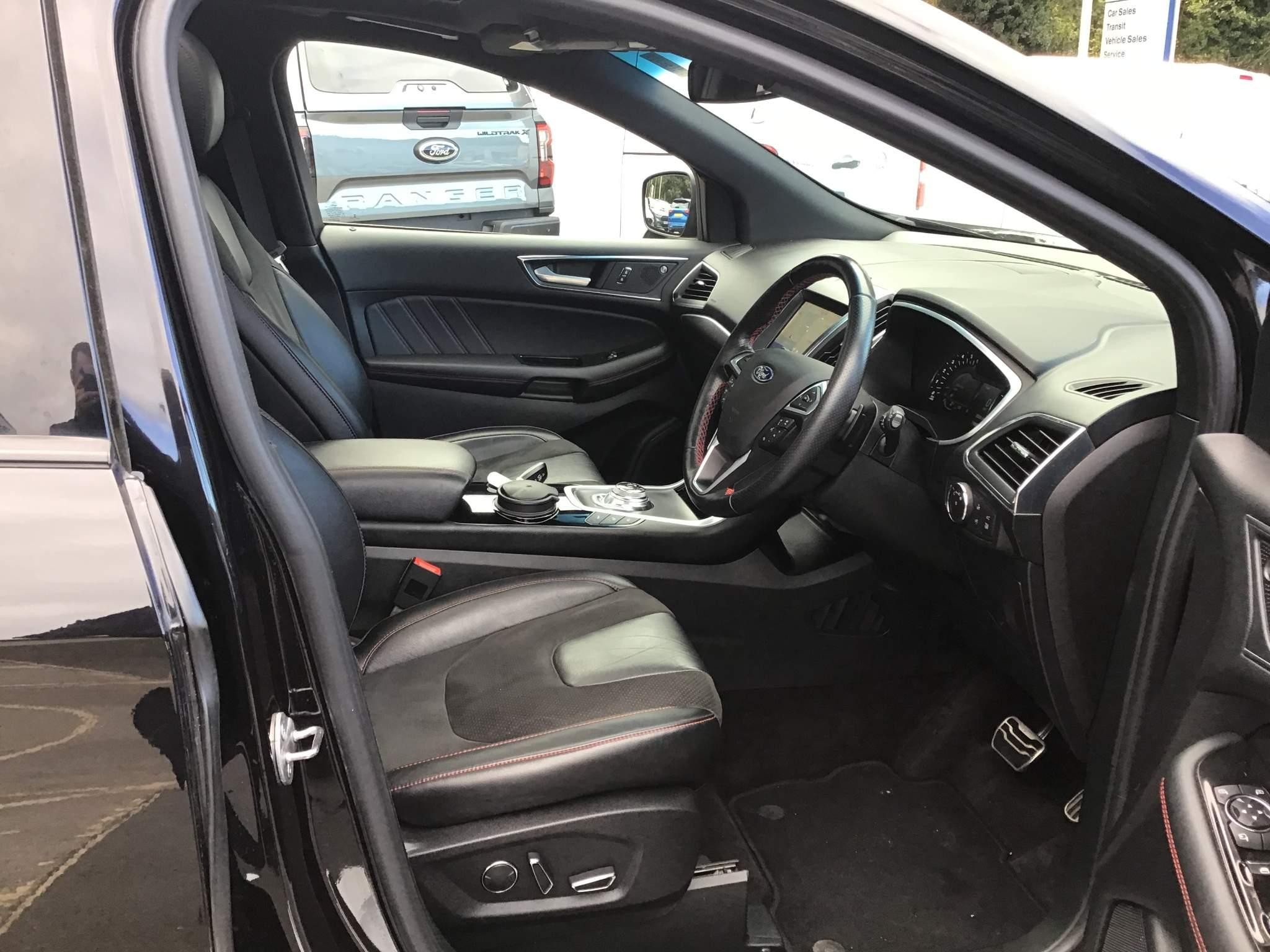 Ford Edge Image 13