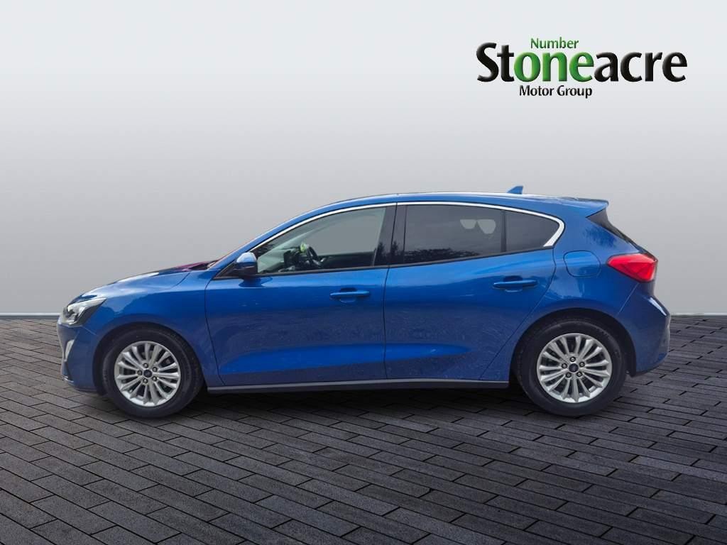 Ford Focus Image 6