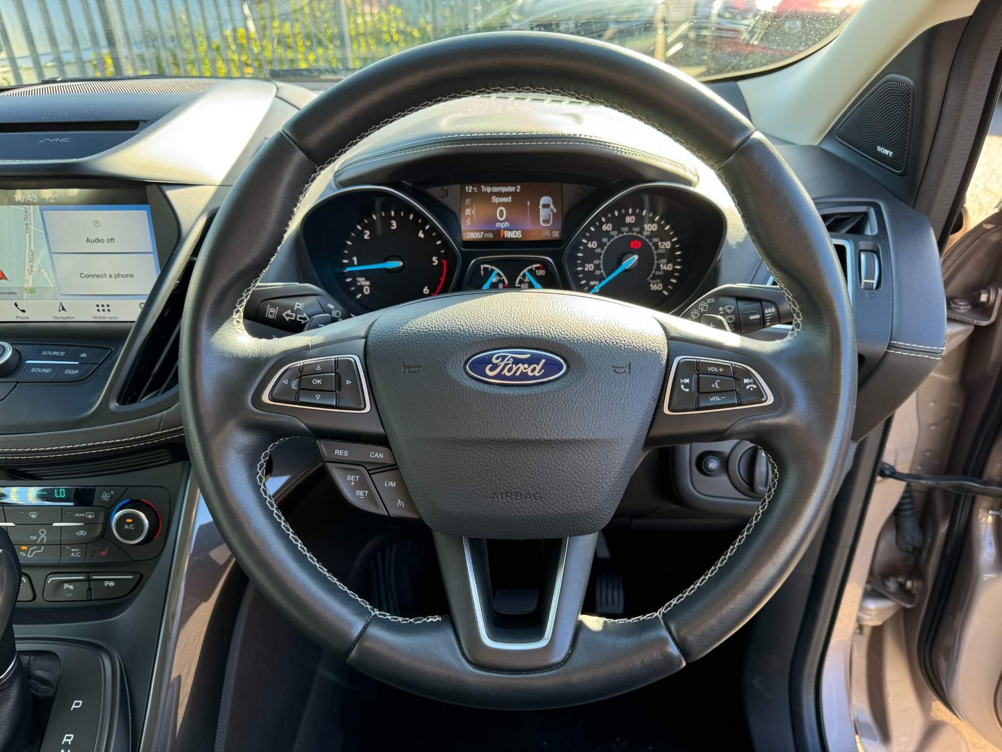 Ford Kuga Image 10