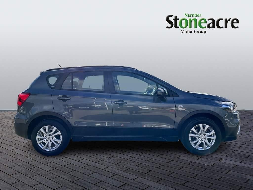 Suzuki SX4 S-Cross Image 2