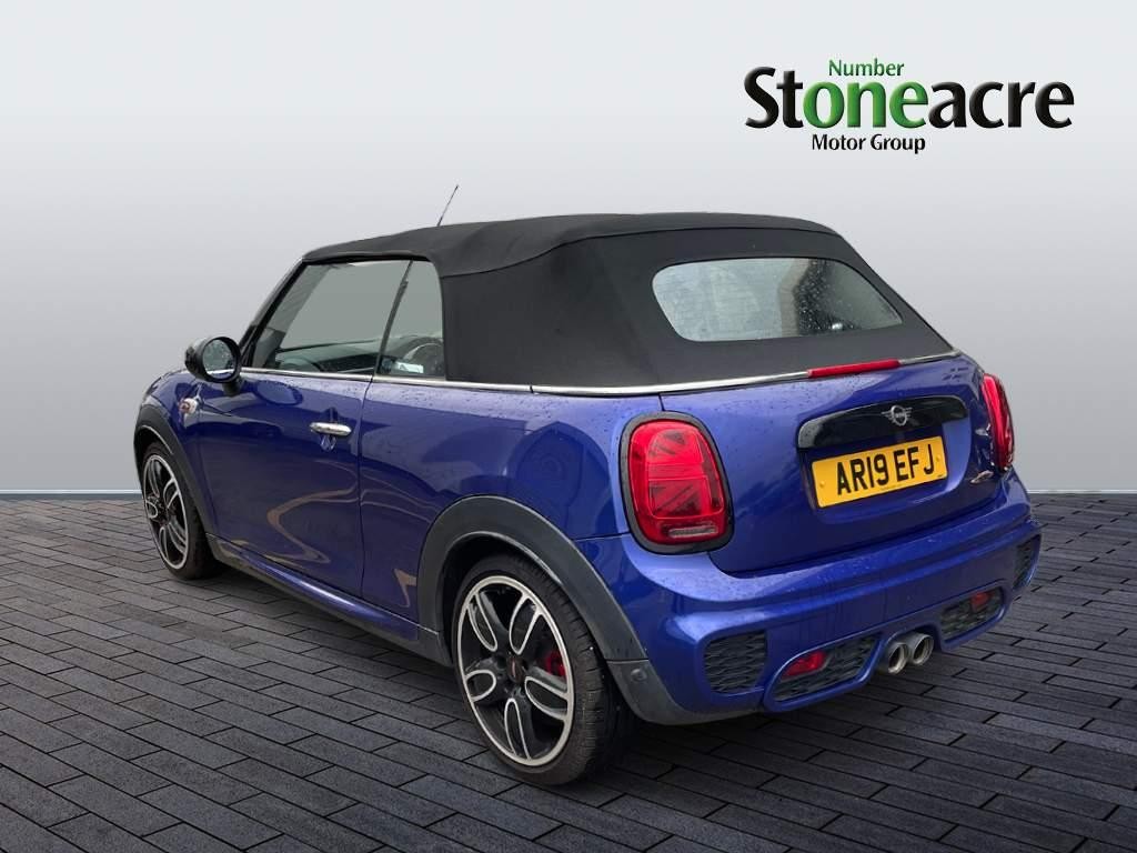 MINI Convertible Image 5