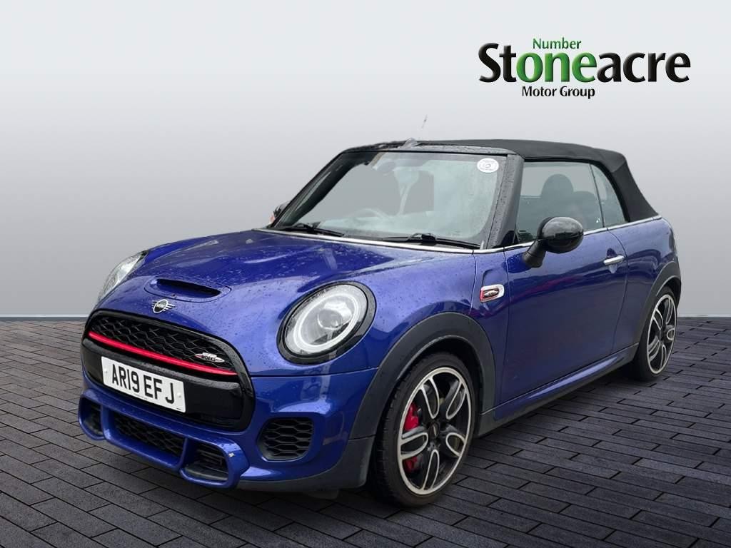 MINI Convertible Image 7