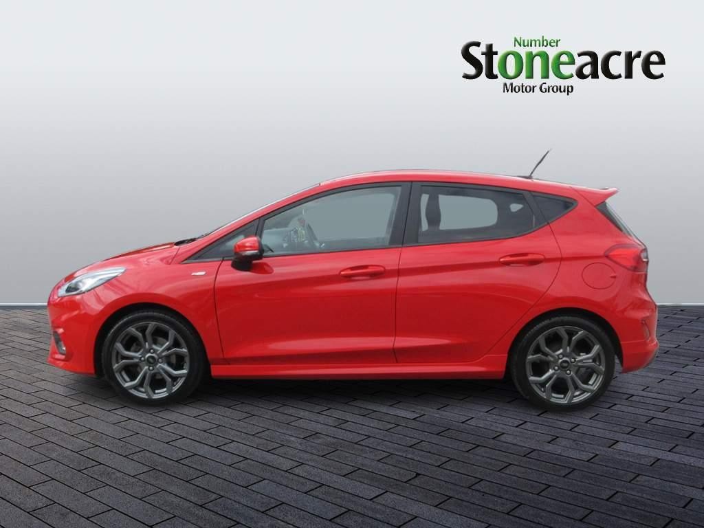 Ford Fiesta Image 6