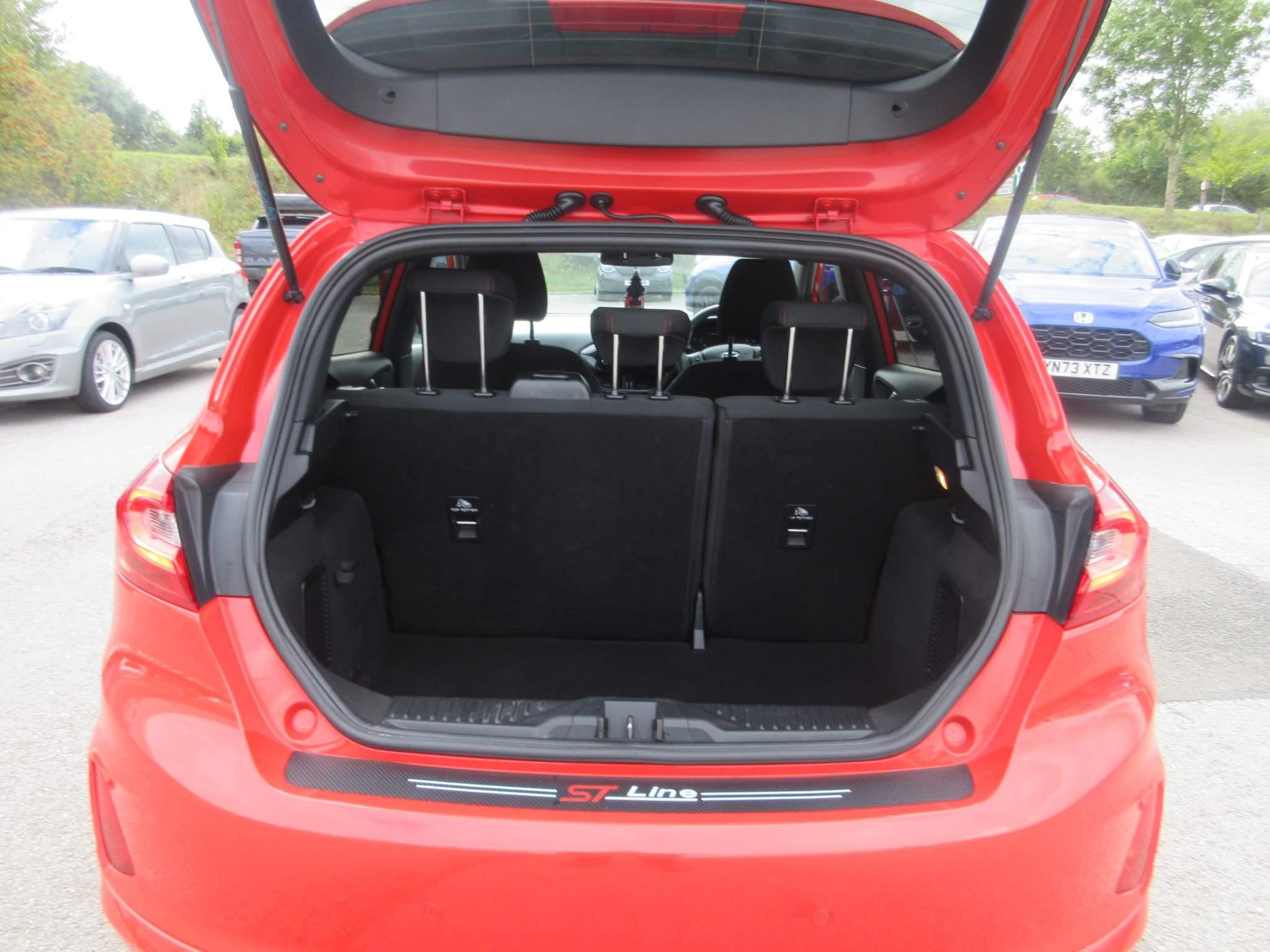 Ford Fiesta Image 15