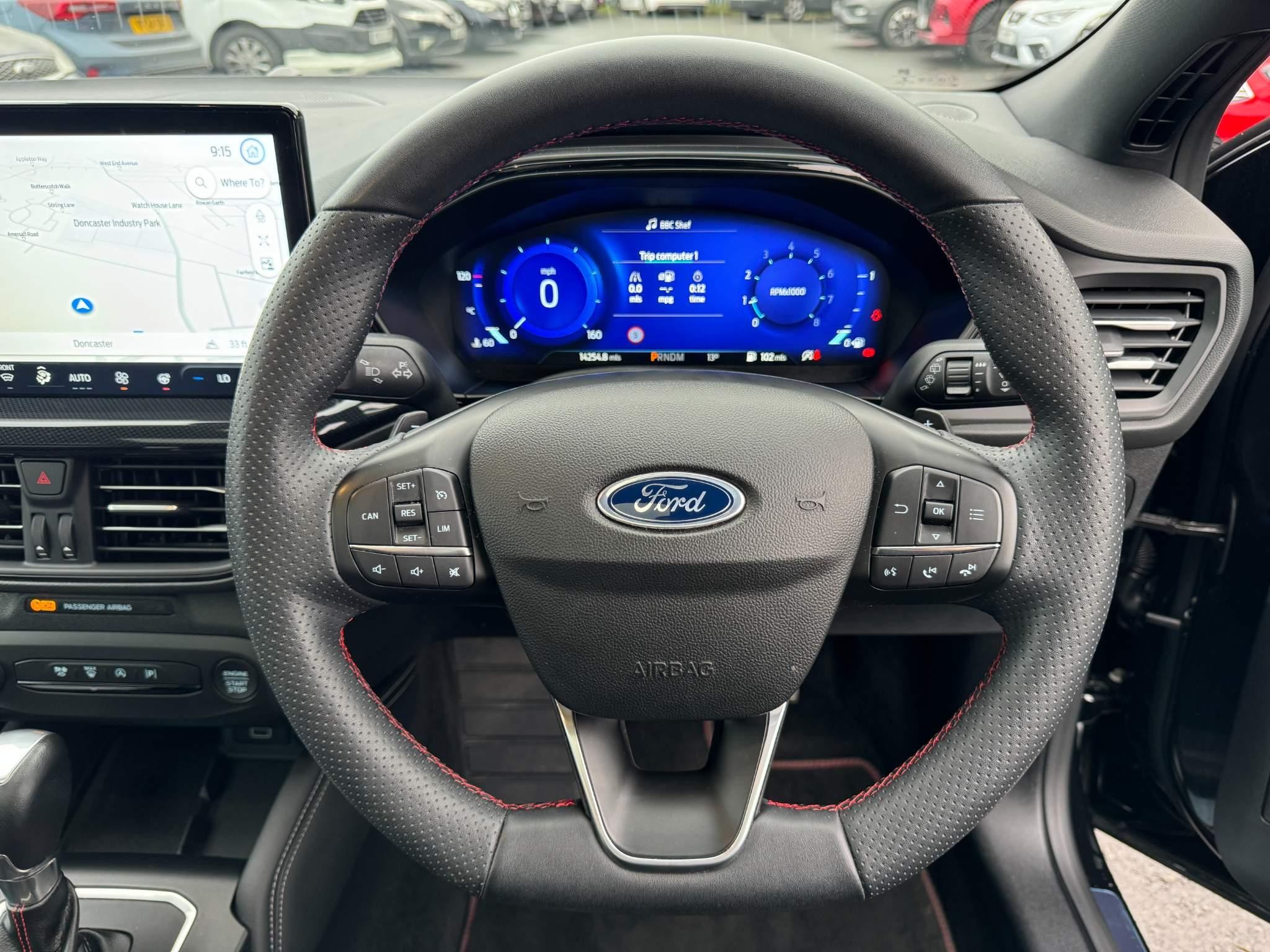 Ford Focus Image 10