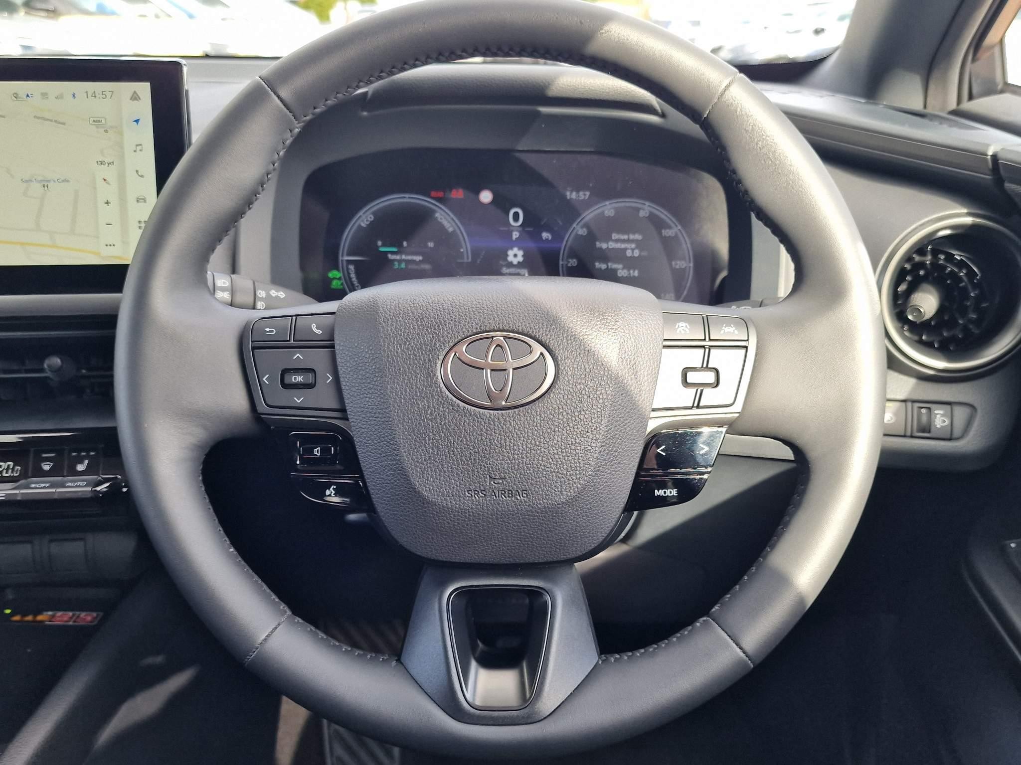 Toyota C-HR Image 10