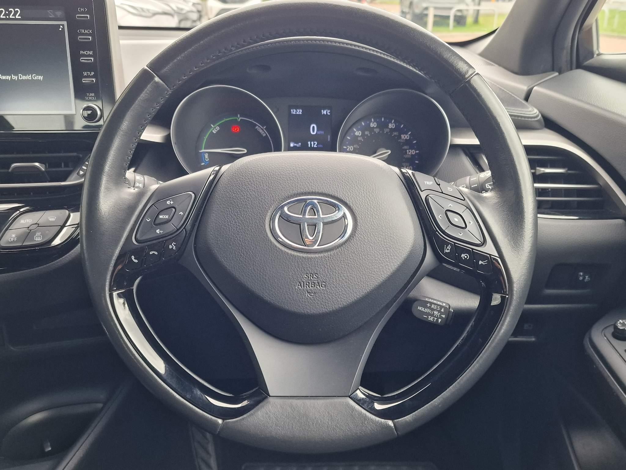 Toyota C-HR Image 10