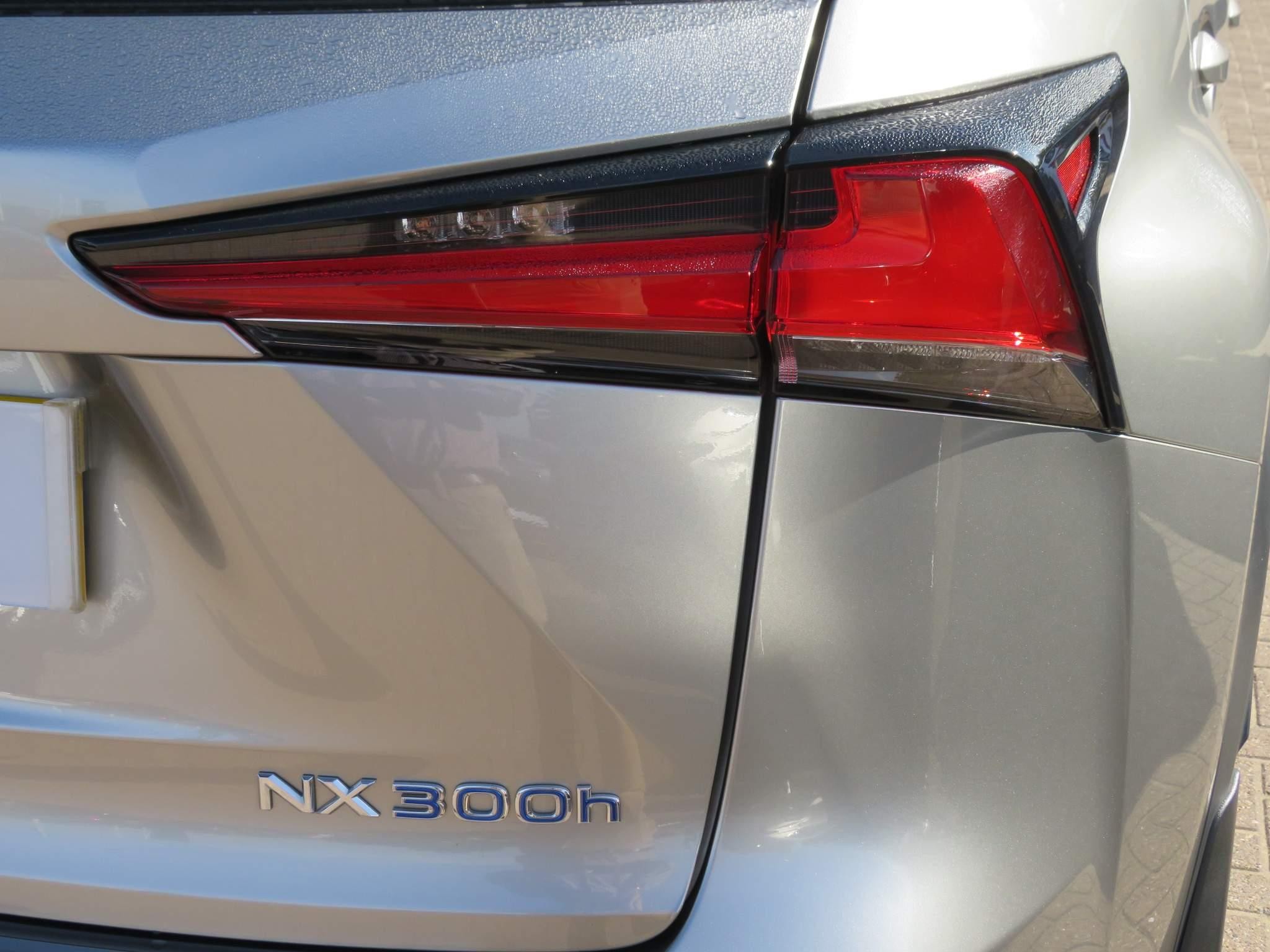 Lexus NX Self-Charging Hybrid Image 52